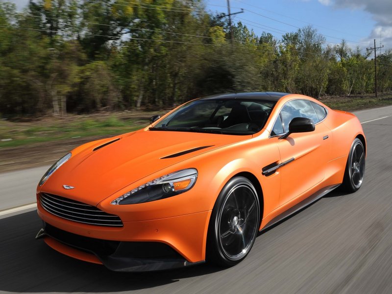 Aston Martin Vanquish 2020