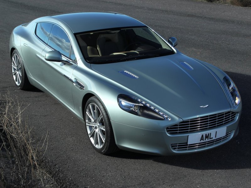 Aston Martin rapide 2010