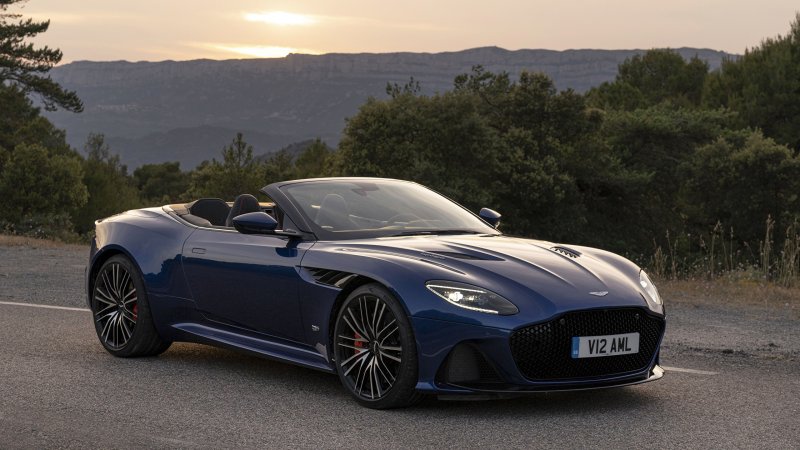 Астон Мартин DBS Superleggera volante 2019