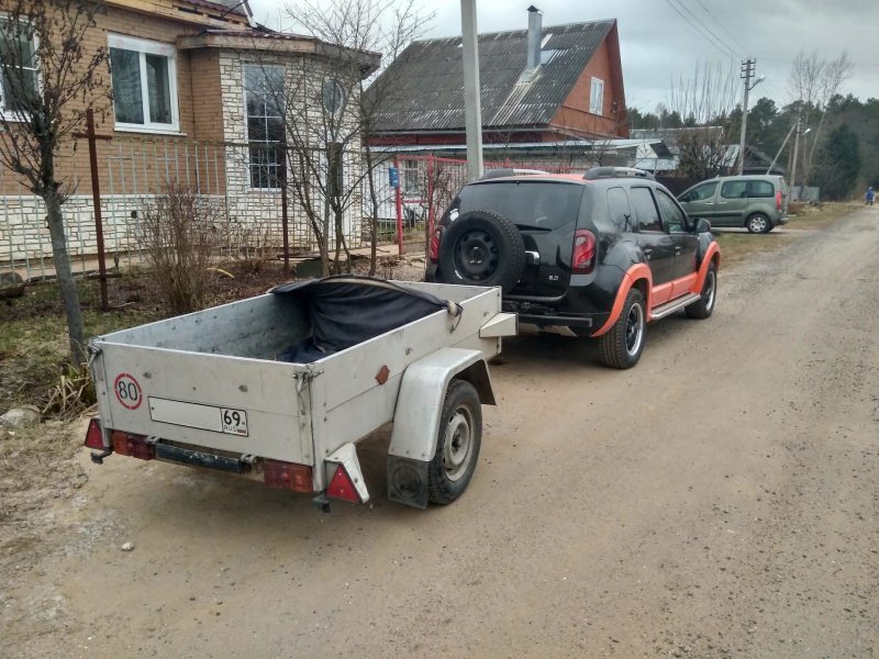 Прицеп на Рено Дастер 4х4