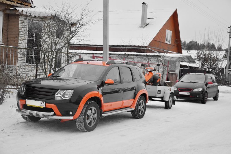 Renault Duster с прицепом
