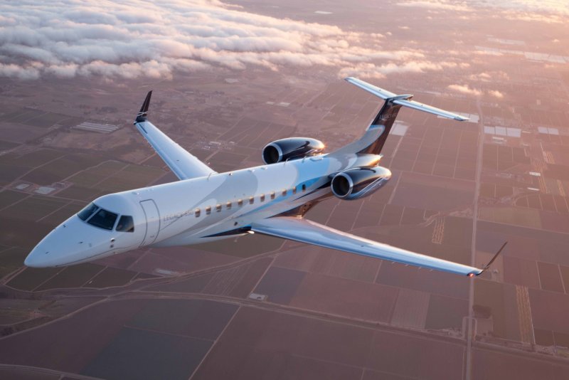 Самолет Gulfstream g650