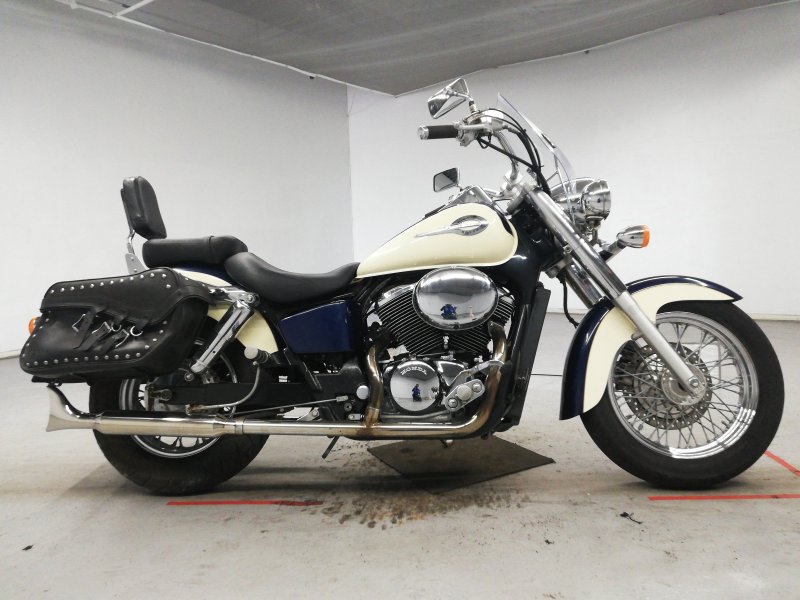 Honda VT 400 Shadow
