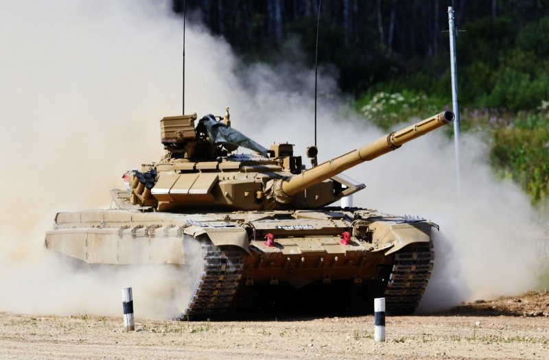 Русский танк т-90