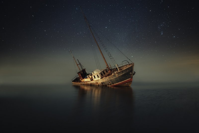Ночное море корабль