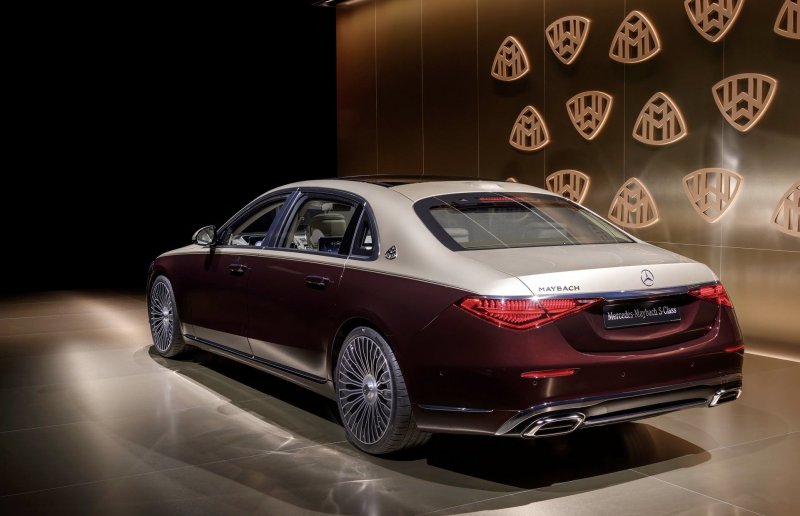 Mercedes GLS Maybach 2021