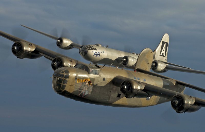 Самолет b-29 Superfortress