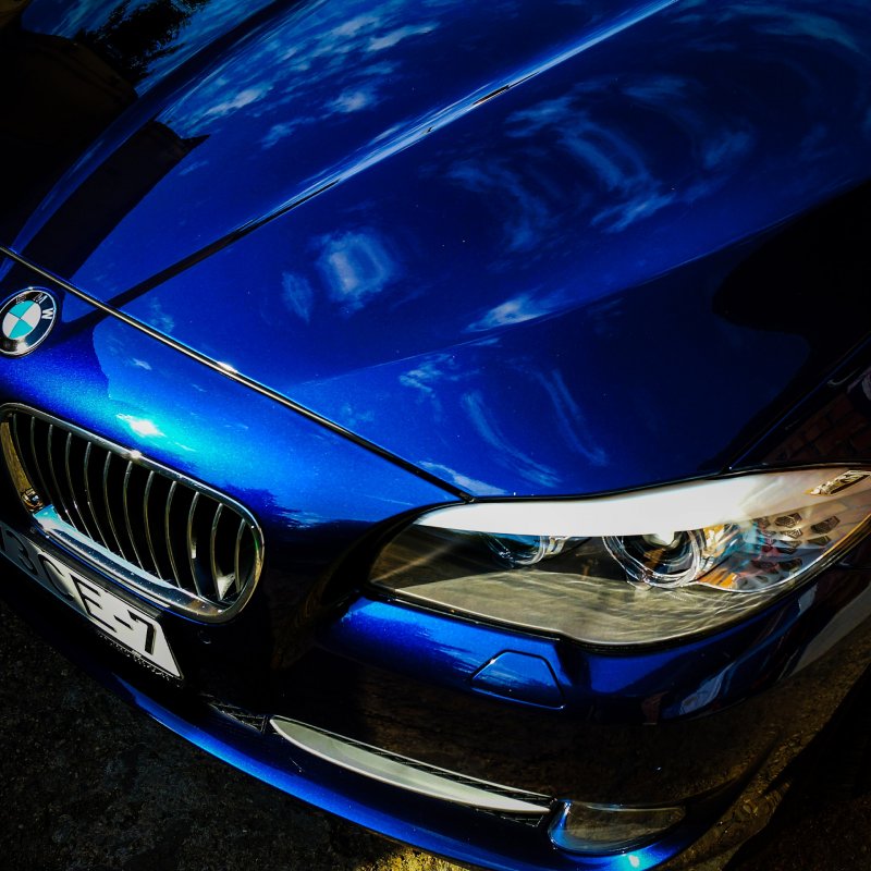 BMW f10 темно синий перламутр