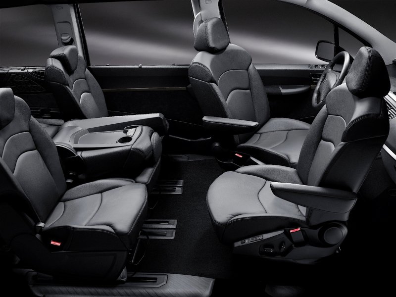 Citroen c8 салон