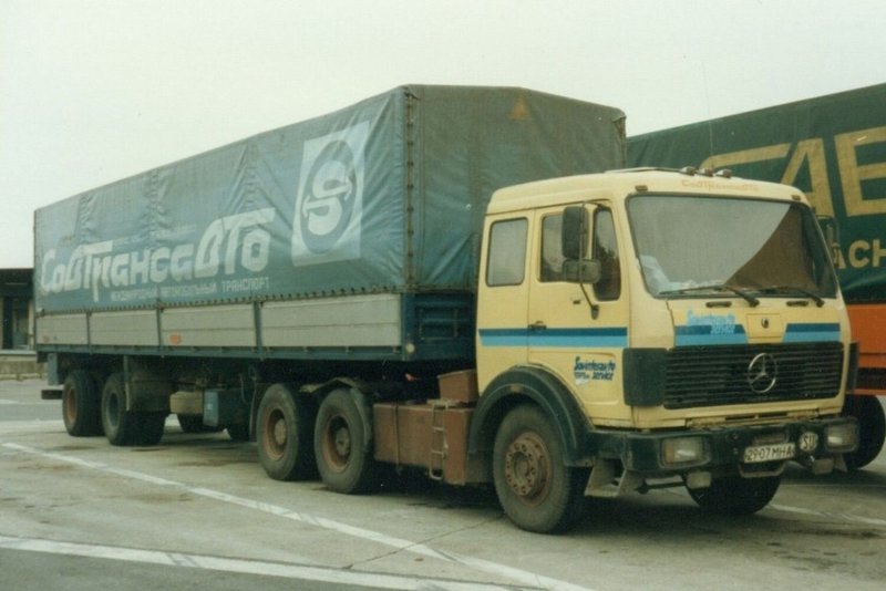 Mercedes-Benz l2232s