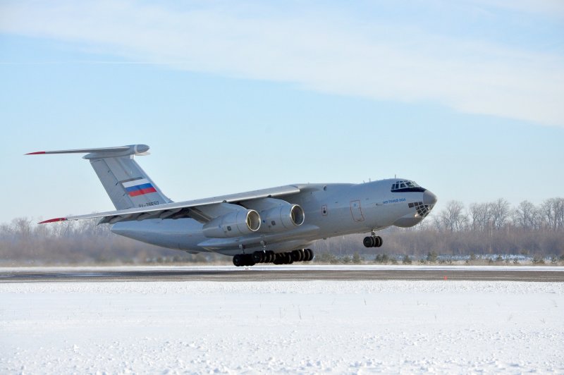 Самолёт ил-76мд-90а