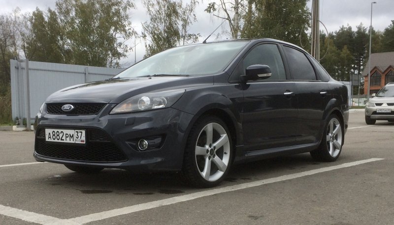 Ford Focus 2 St sedan