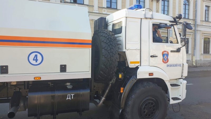 КАМАЗ 4310 МЧС