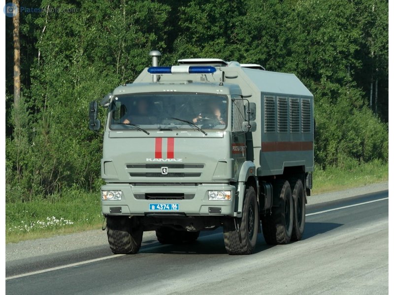 КАМАЗ 43118 МЧС России