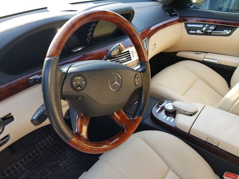 Mercedes s class w221 салон