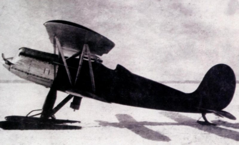 Поликарпов и-3