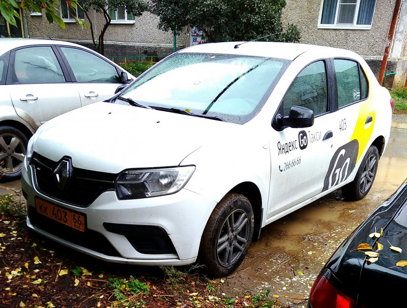 Renault Logan такси
