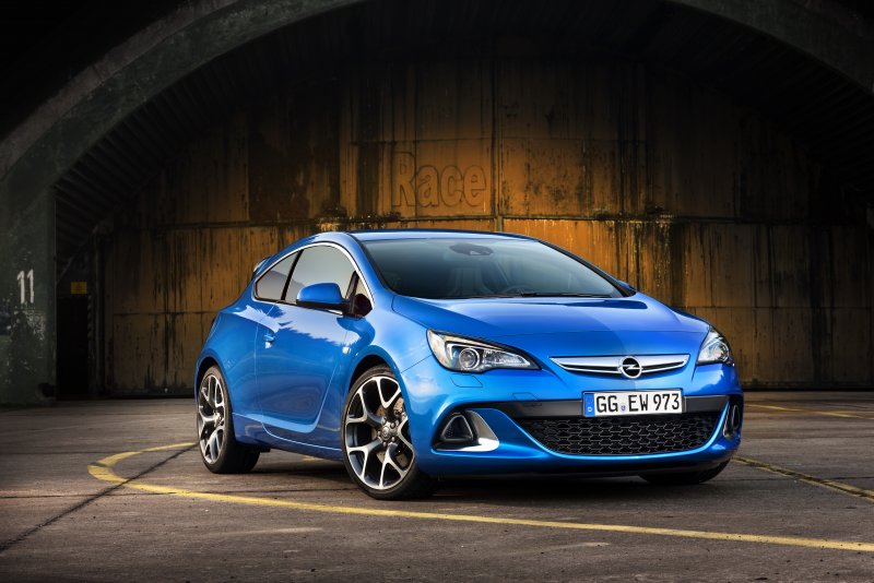 Opel Astra OPC 2006