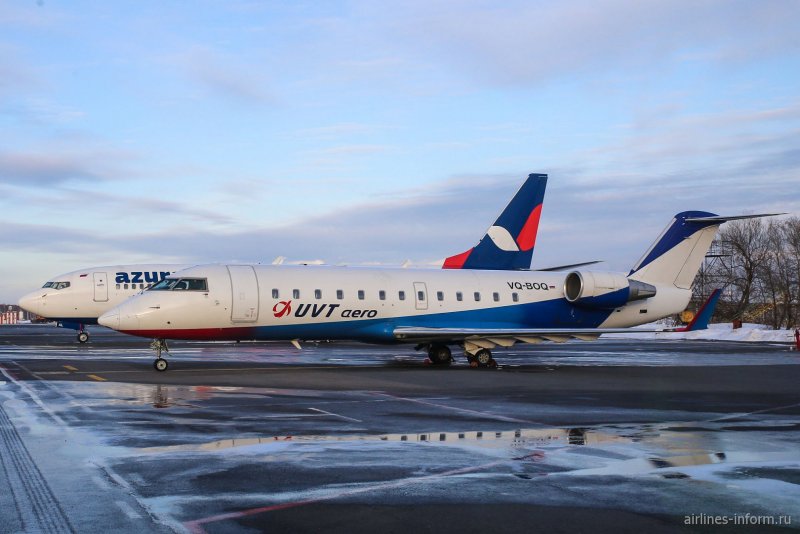 Самолёт Бомбардье CRJ-100/200 ЮВТ Аэро