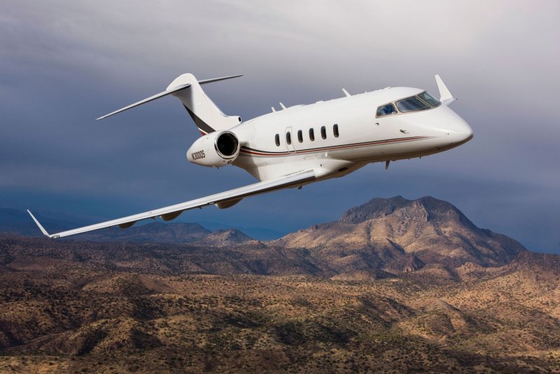 Bombardier Global 8000