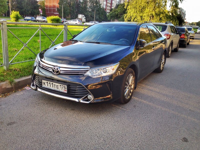 Toyota Camry v55