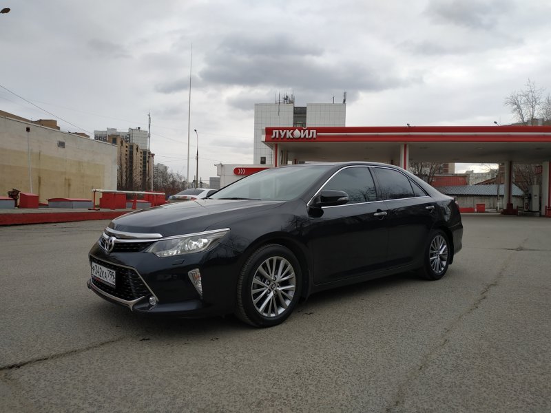 Toyota Camry xv50 2017