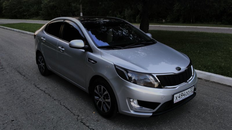 Kia Rio 2013 года 1.4