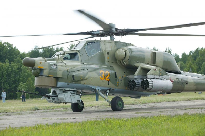 Вертолет ми-8 и ми-24