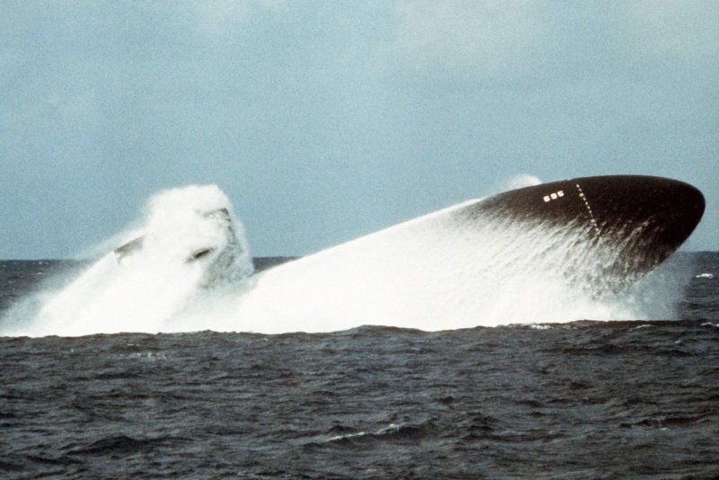 USS New York City (SSN-696)