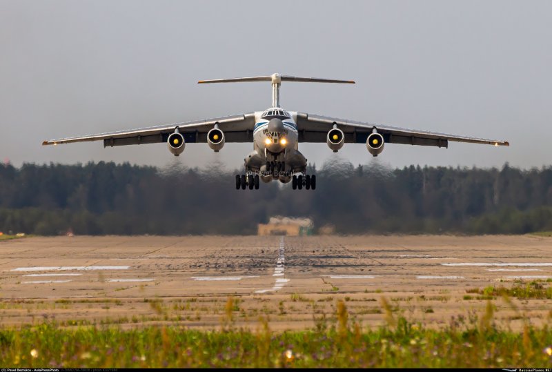 Самолеты ил-76 ВВС Узбекистана