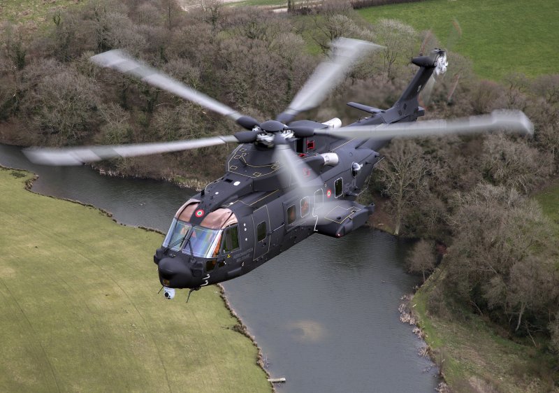 Вертолёт Agusta 407