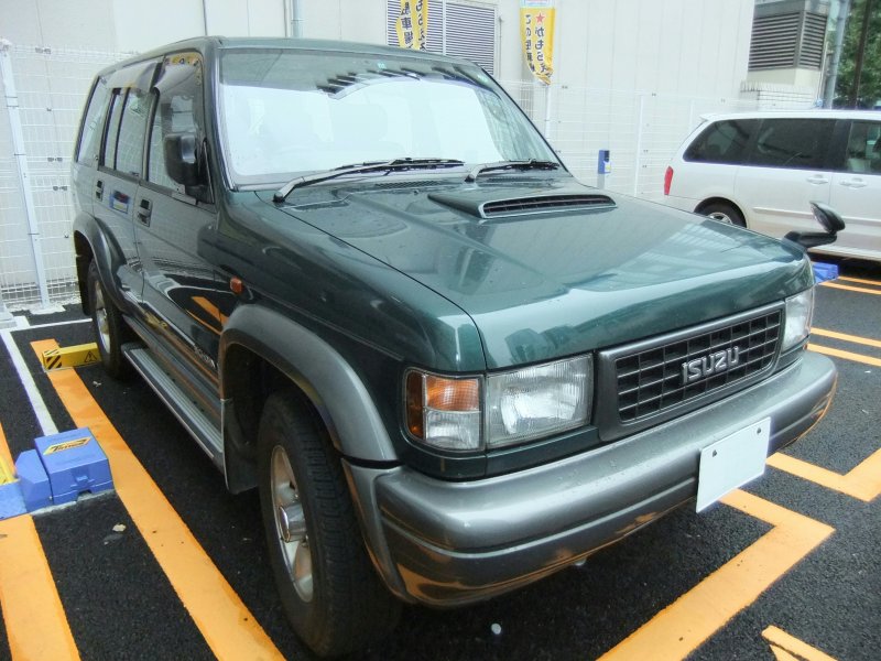 Isuzu Bighorn 3
