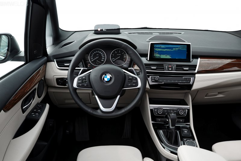 BMW 218i Grand Tourer