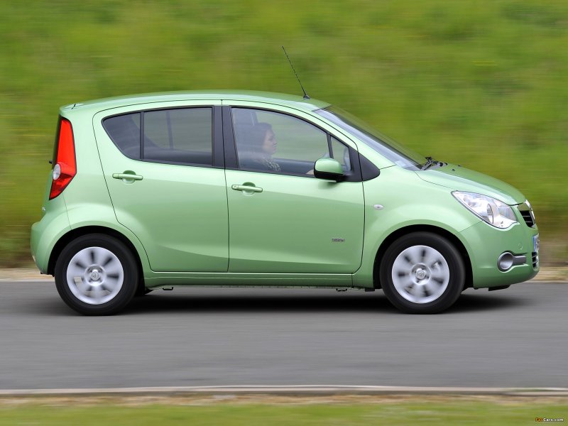 Opel Agila b