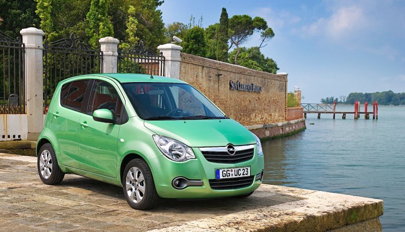 Opel Agila