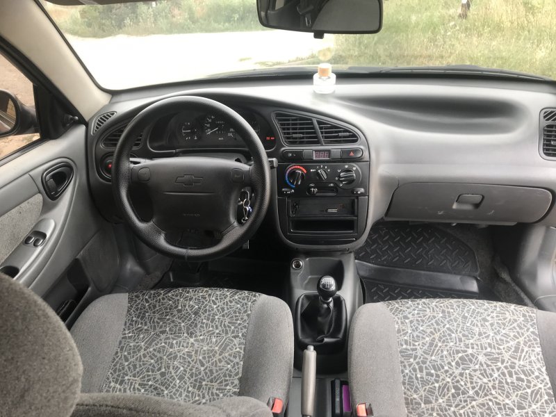 Chevrolet lanos 2006 салон