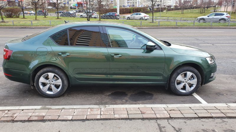 Skoda Octavia a7 Emerald Green