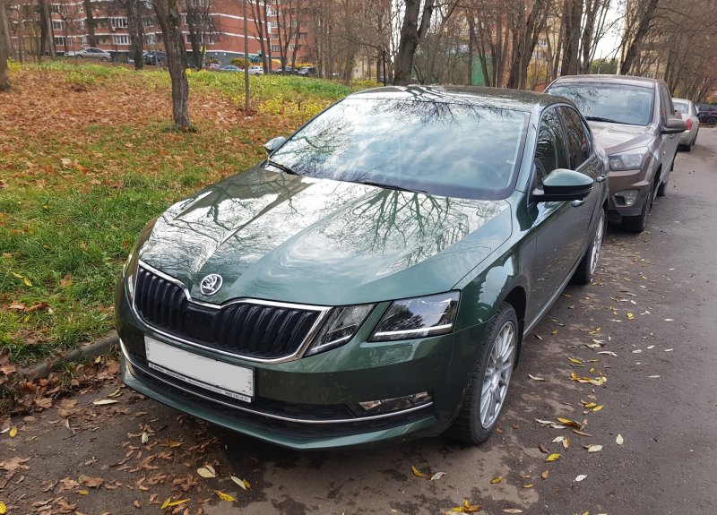 Skoda Octavia a8 синяя