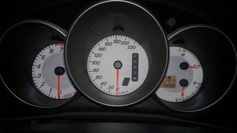 Мазда 3 2010 приборная панель