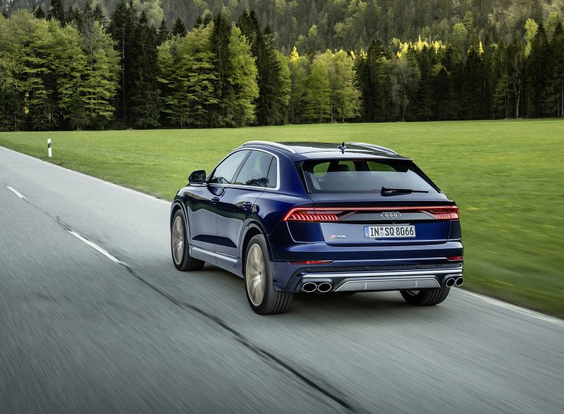 Audi sq8 und Audi q8