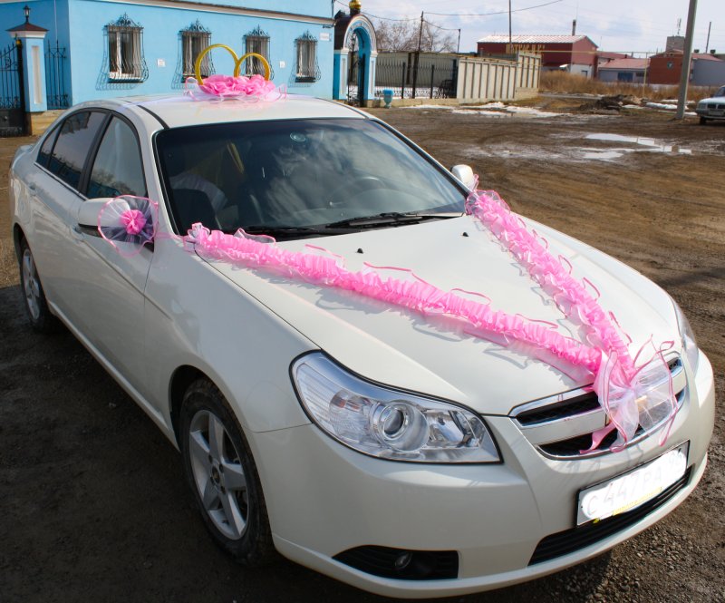 Украшение машин на свпдьб