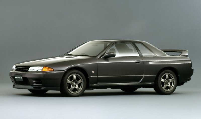 Ниссан Скайлайн GTR 32