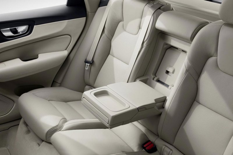 Volvo xc60 салон