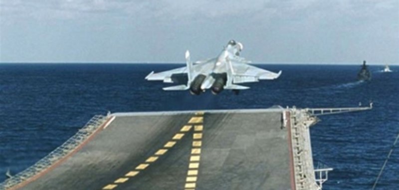 Су-33 взлет с авианосца