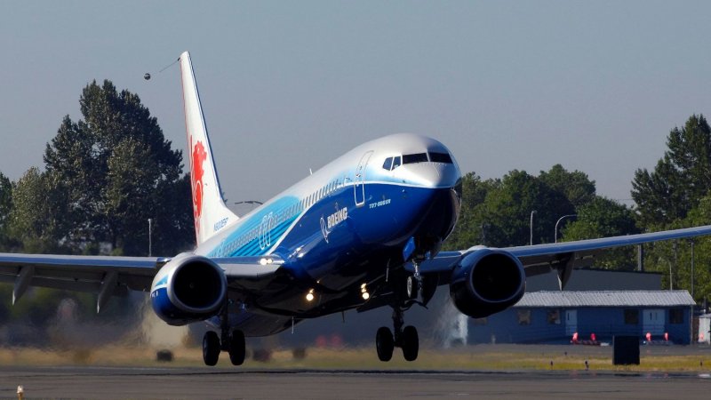 Boeing 737 United Airlines