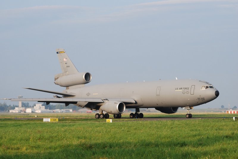 MCDONNELL Douglas DC-10 обои