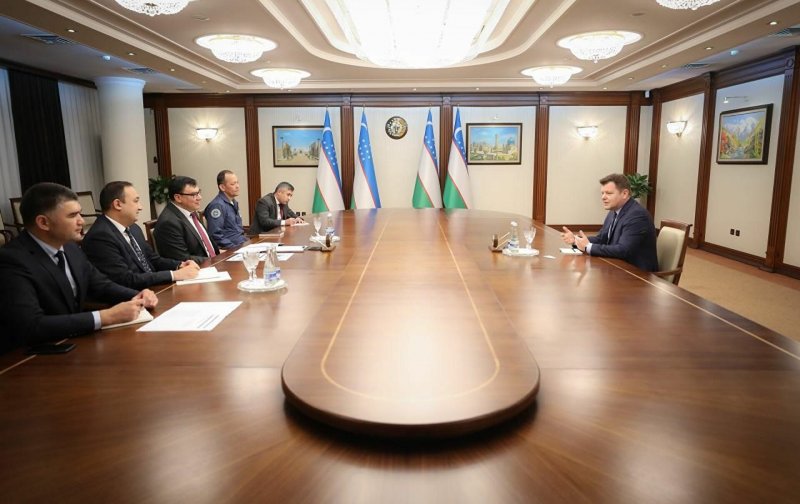 Вертолет президента Узбекистана