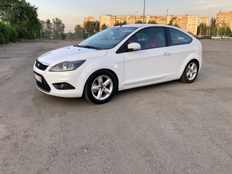 Ford Focus 2 Рестайлинг хэтчбек купе