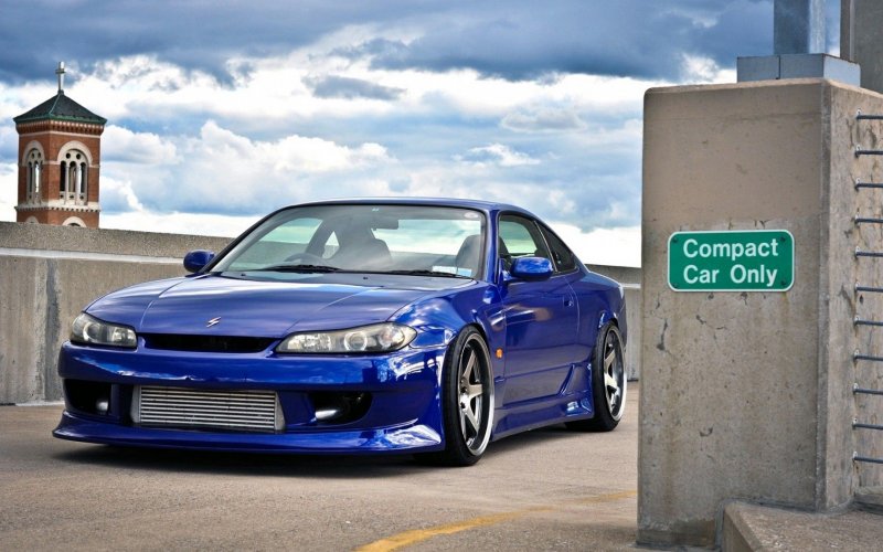 Nissan Silvia s15 синяя