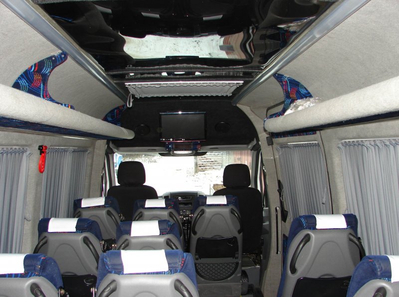 Mercedes Sprinter 20 мест